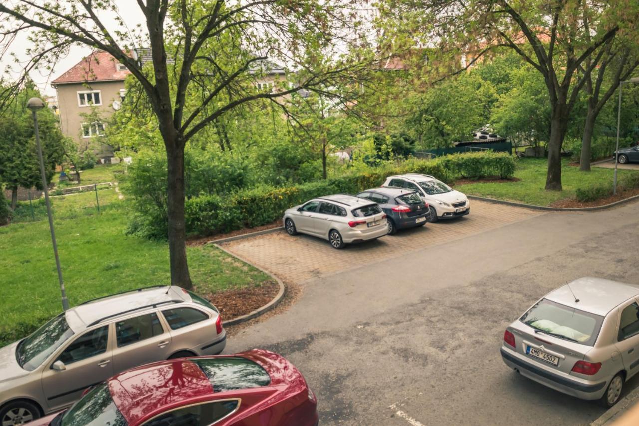 Apartman Jnj Velkomoravska Olomouc Bagian luar foto